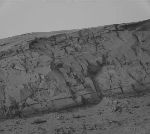 Sol 4217: Mast Camera (Mastcam)