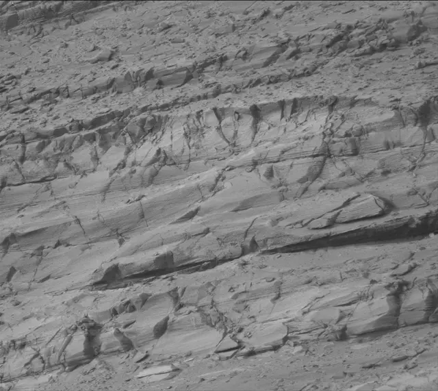 Sol 4217: Mast Camera (Mastcam)