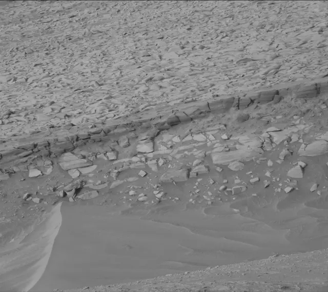 Sol 4217: Mast Camera (Mastcam)