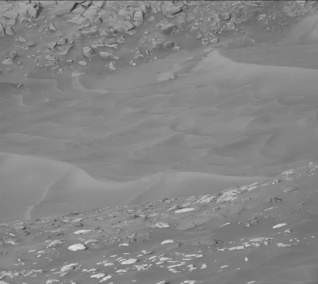Sol 4217: Mast Camera (Mastcam)