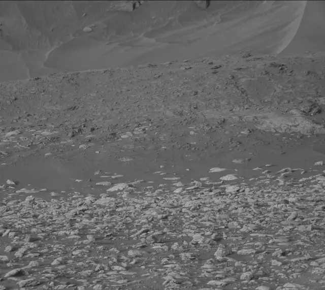 Sol 4217: Mast Camera (Mastcam)