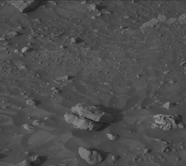 Sol 4217: Mast Camera (Mastcam)