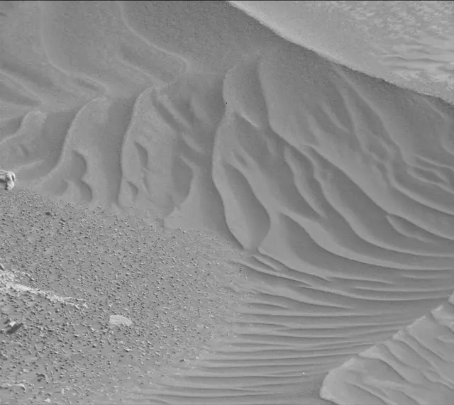 Sol 4217: Mast Camera (Mastcam)