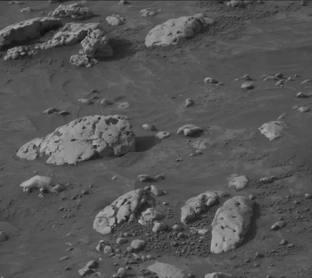 Sol 4217: Mast Camera (Mastcam)