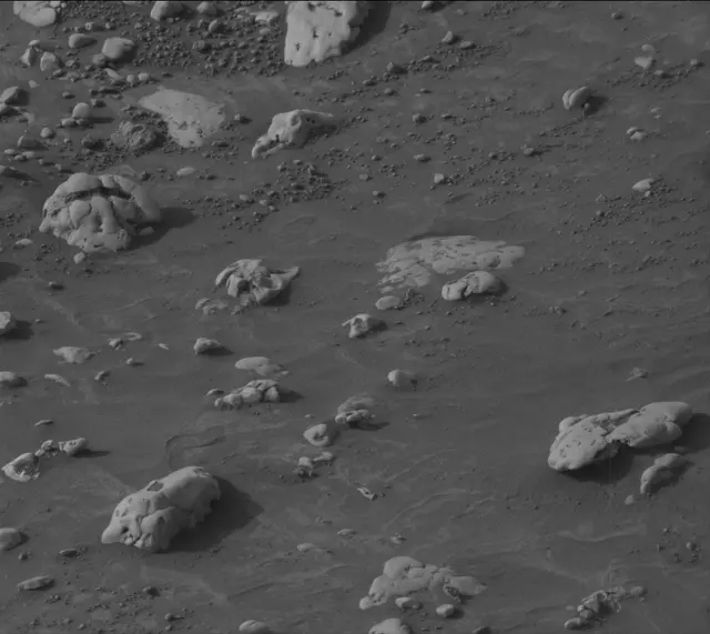 Sol 4217: Mast Camera (Mastcam)