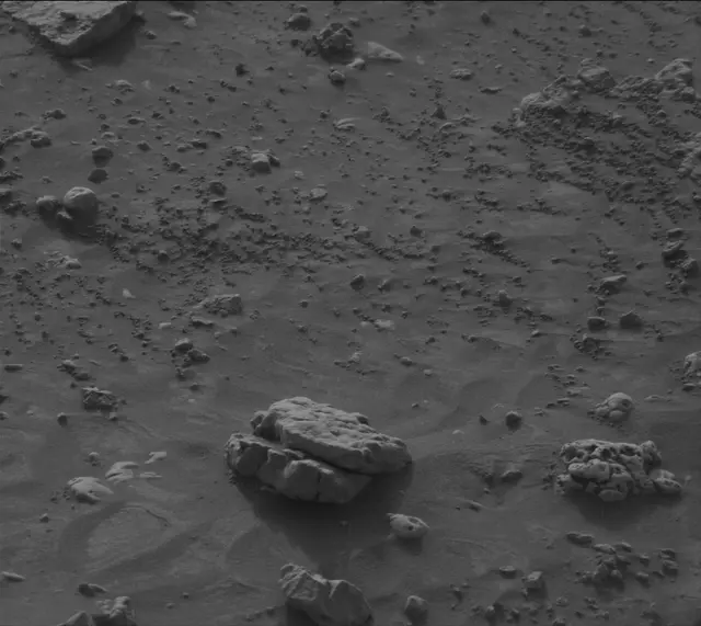 Sol 4217: Mast Camera (Mastcam)