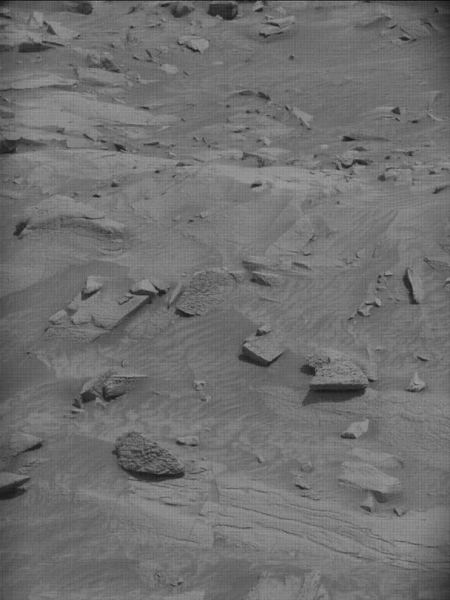 Sol 4220: Mast Camera (Mastcam)