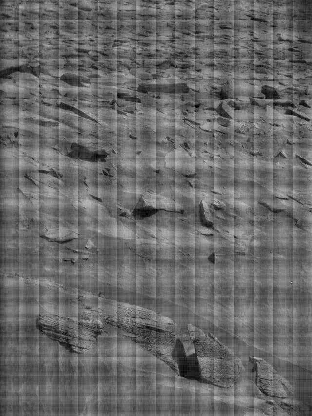 Sol 4220: Mast Camera (Mastcam)