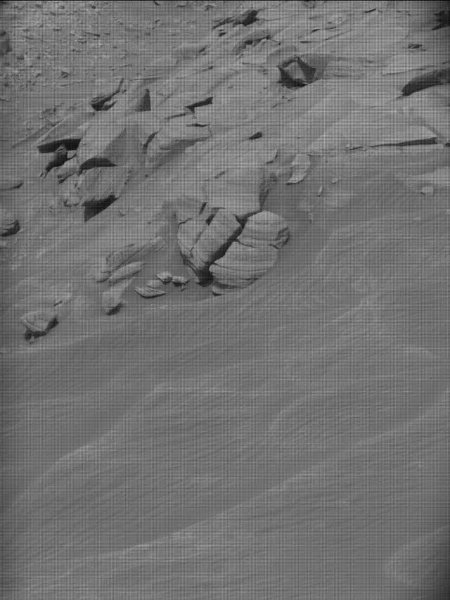 Sol 4220: Mast Camera (Mastcam)