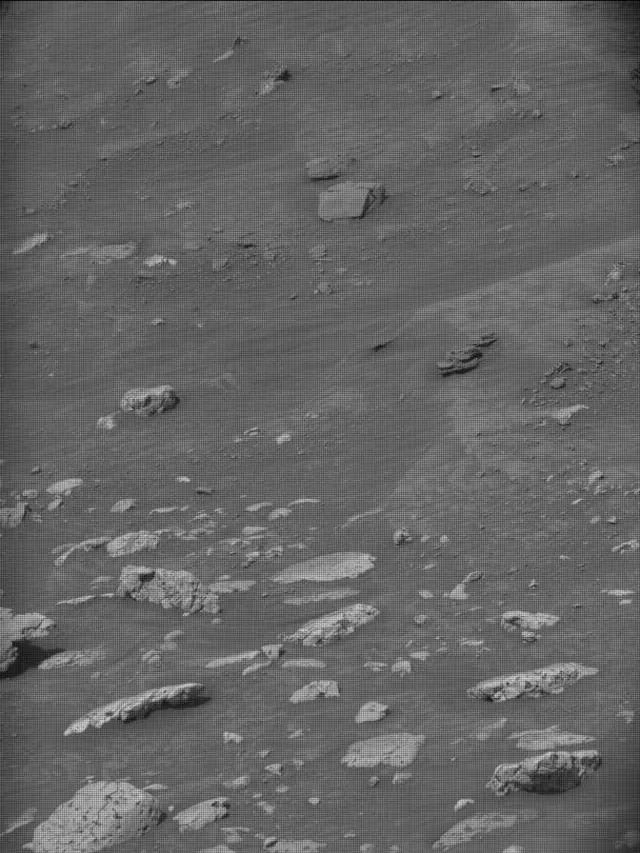 Sol 4220: Mast Camera (Mastcam)