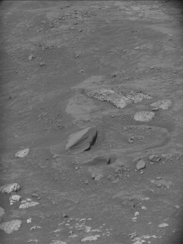 Sol 4220: Mast Camera (Mastcam)