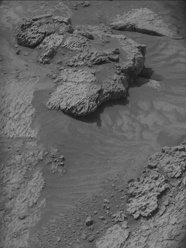 Sol 4220: Mast Camera (Mastcam)