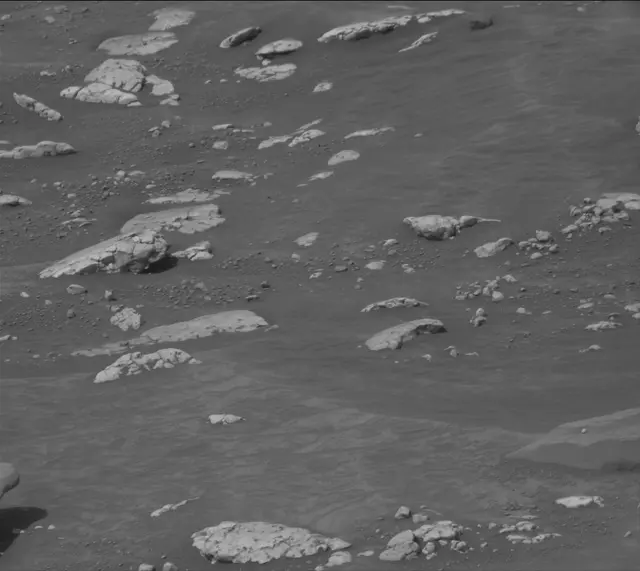 Sol 4222: Mast Camera (Mastcam)