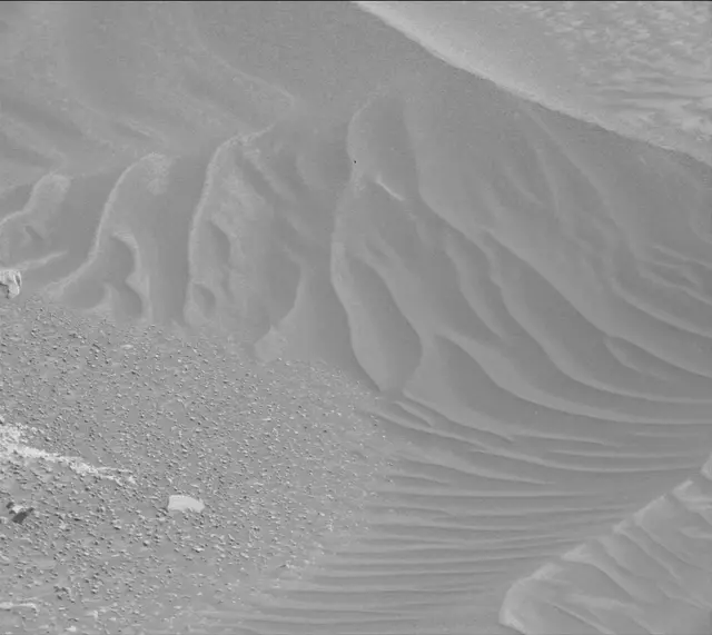 Sol 4224: Mast Camera (Mastcam)
