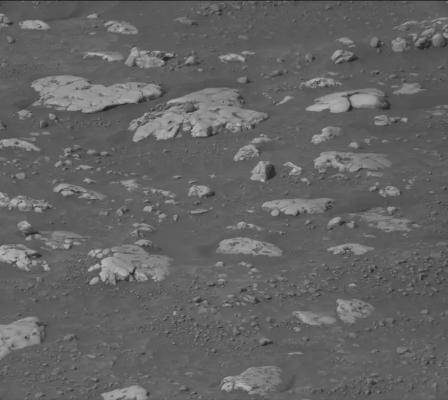 Sol 4227: Mast Camera (Mastcam)