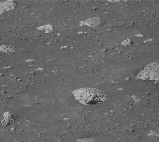 Sol 4227: Mast Camera (Mastcam)
