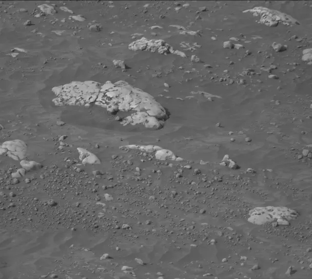 Sol 4227: Mast Camera (Mastcam)