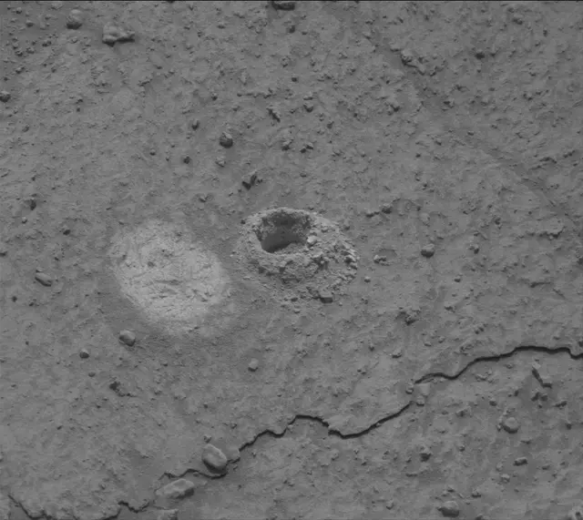 Sol 4233: Mast Camera (Mastcam)