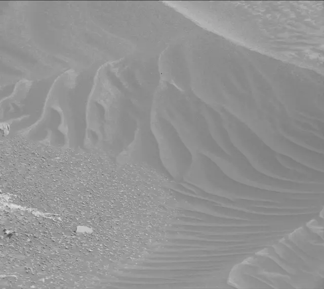 Sol 4233: Mast Camera (Mastcam)
