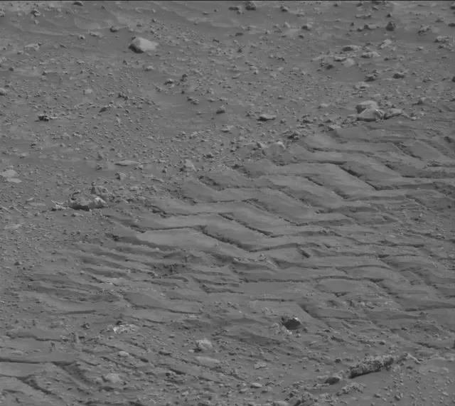Sol 4233: Mast Camera (Mastcam)