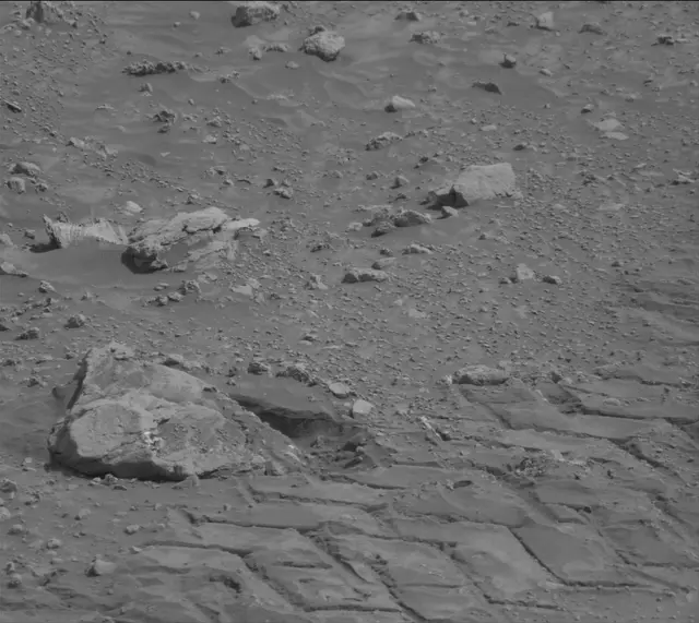 Sol 4233: Mast Camera (Mastcam)