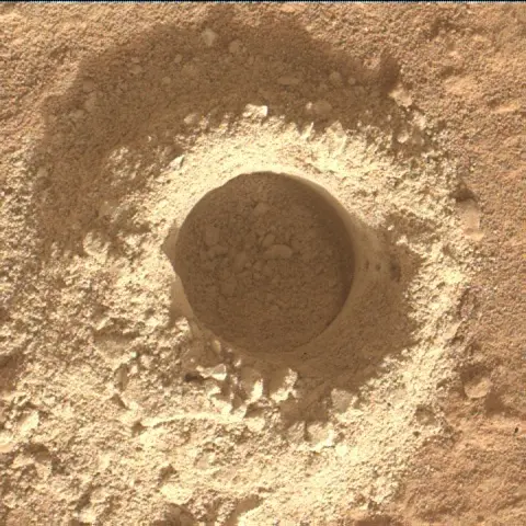 Sol 4234: Mars Hand Lens Imager (MAHLI)