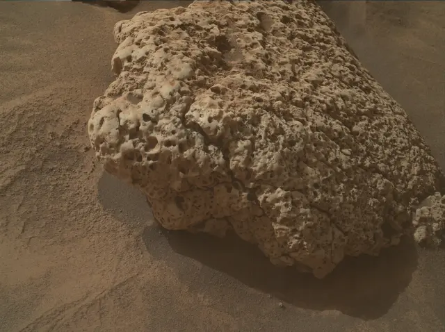 Sol 4237: Mars Hand Lens Imager (MAHLI)