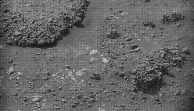 Sol 4239: Mast Camera (Mastcam)