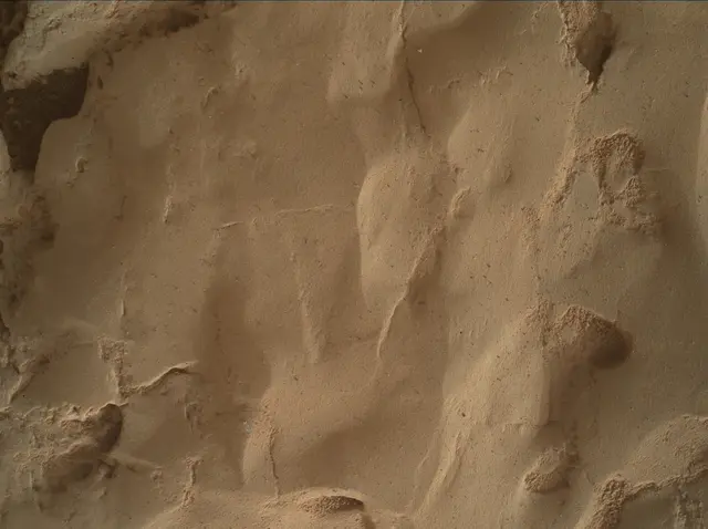 Sol 4239: Mars Hand Lens Imager (MAHLI)