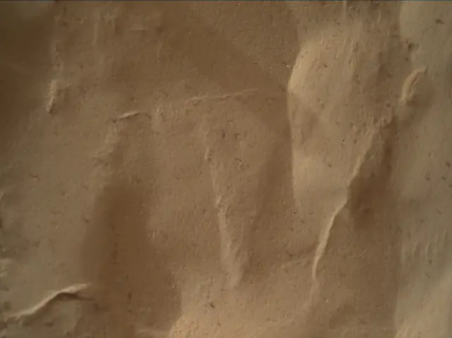Sol 4239: Mars Hand Lens Imager (MAHLI)