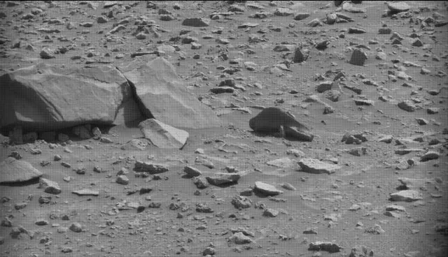 Sol 4241: Mast Camera (Mastcam)
