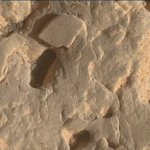 Sol 4241: Mars Hand Lens Imager (MAHLI)
