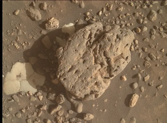Sol 4241: Mars Hand Lens Imager (MAHLI)