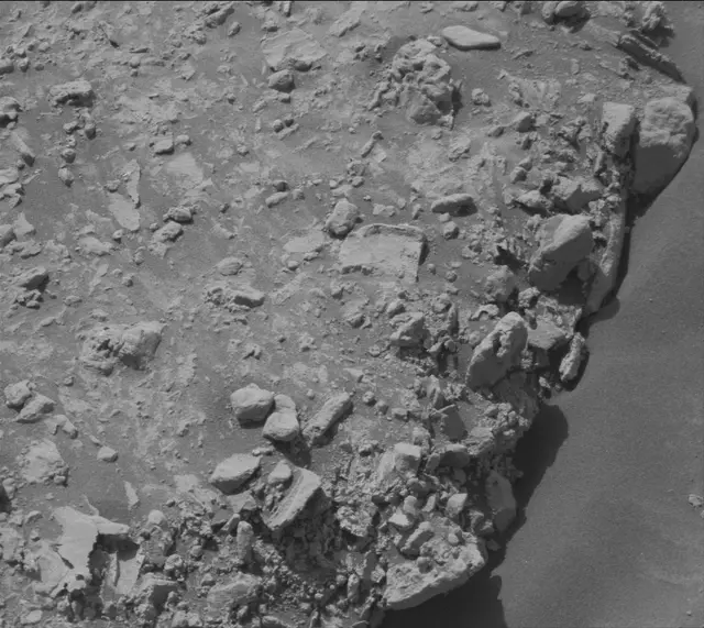 Sol 4243: Mast Camera (Mastcam)