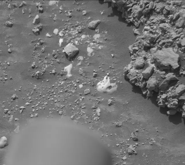 Sol 4243: Mast Camera (Mastcam)