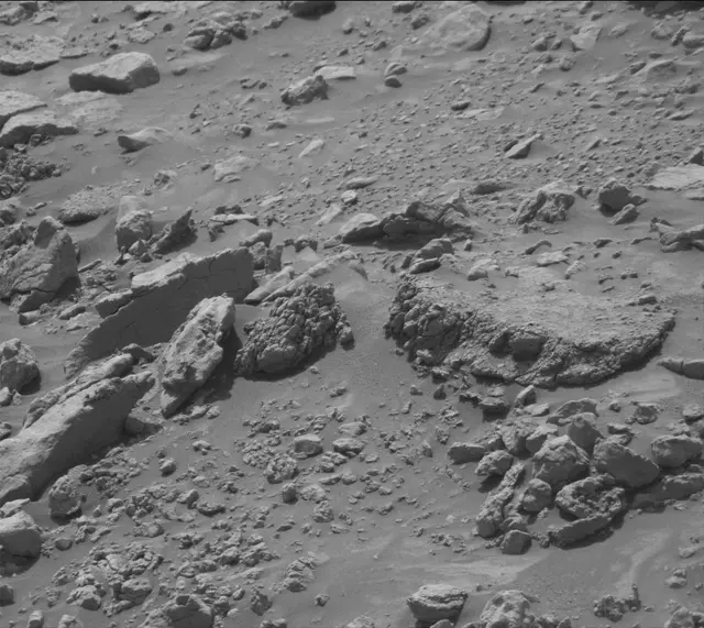 Sol 4243: Mast Camera (Mastcam)