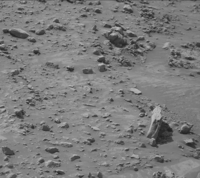 Sol 4243: Mast Camera (Mastcam)