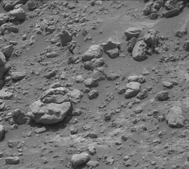Sol 4243: Mast Camera (Mastcam)
