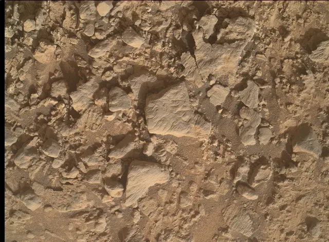 Sol 4243: Mars Hand Lens Imager (MAHLI)