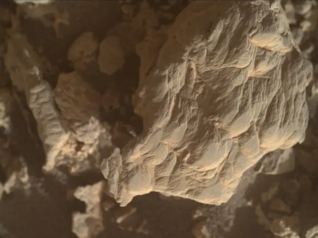 Sol 4243: Mars Hand Lens Imager (MAHLI)