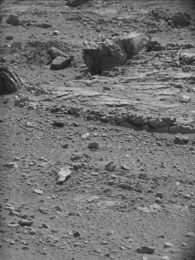 Sol 4244: Mast Camera (Mastcam)