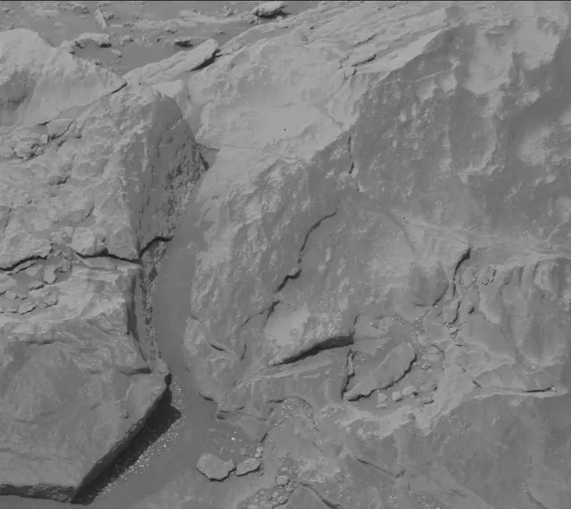 Sol 4246: Mast Camera (Mastcam)