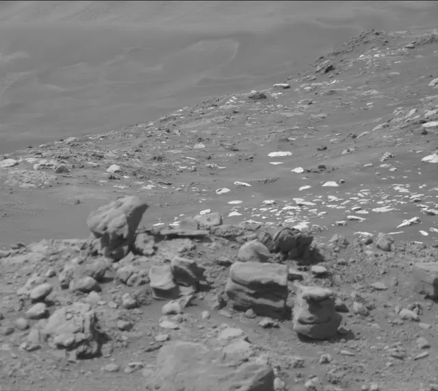 Sol 4246: Mast Camera (Mastcam)