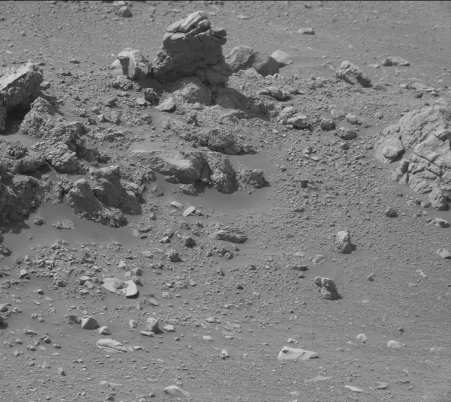Sol 4246: Mast Camera (Mastcam)