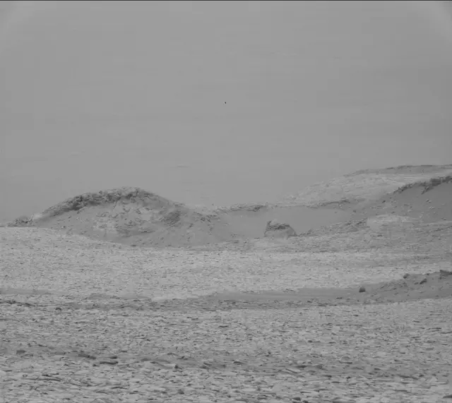 Sol 4248: Mast Camera (Mastcam)