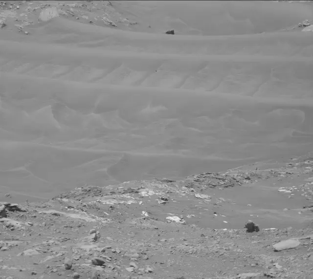 Sol 4248: Mast Camera (Mastcam)