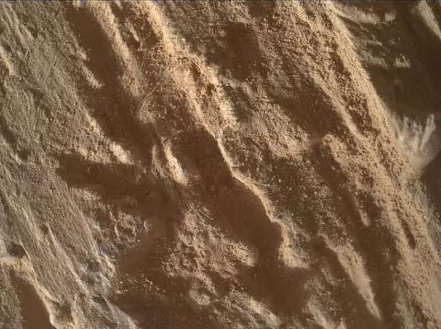 Sol 4248: Mars Hand Lens Imager (MAHLI)