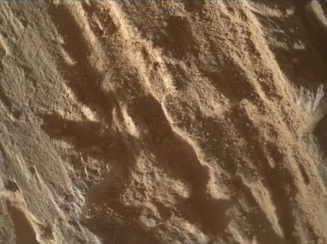 Sol 4248: Mars Hand Lens Imager (MAHLI)