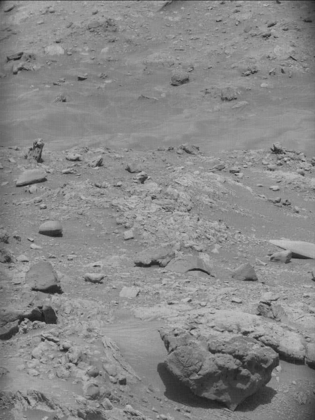 Sol 4249: Mast Camera (Mastcam)