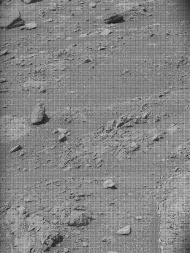 Sol 4249: Mast Camera (Mastcam)